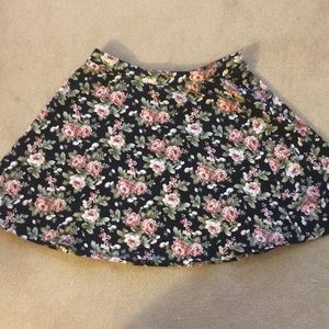 Rose patterned mini skater skirt from Forever 21!